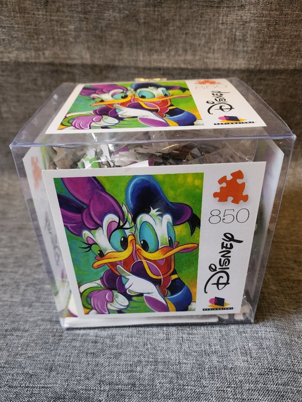 Brainwright Disney Donald/Daffy Duck #8222 850 Piece Jigsaw Puzzle Sealed
